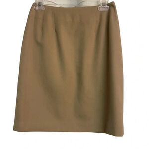 Casual Corner women’s straight skirt tan size 6